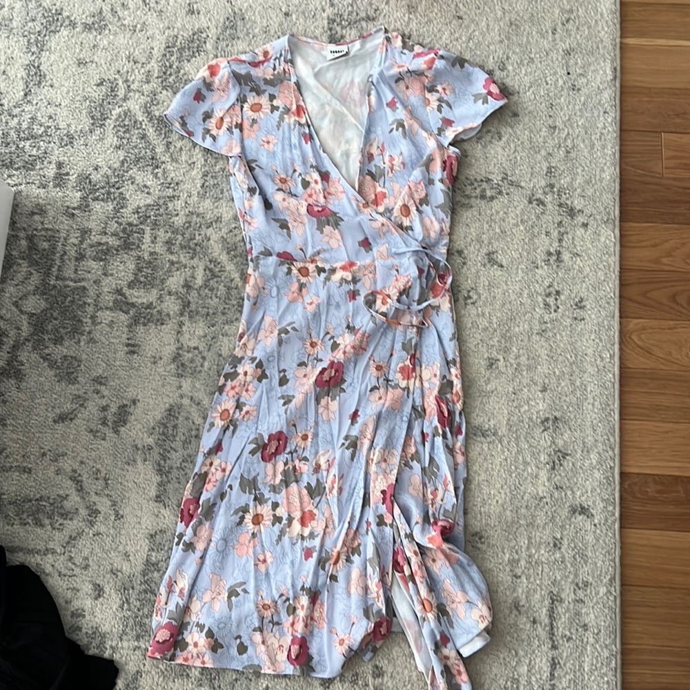 Floral aritzia midi dress